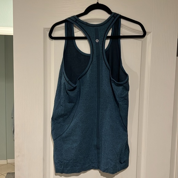 Lululemon swiftly tank - Picture 2 of 3
